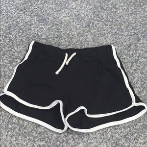black flowy shorts